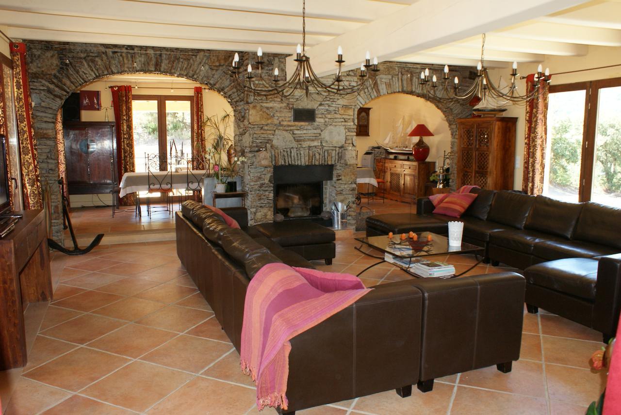 Mas La Marchette Bed & Breakfast Ceret Bagian luar foto