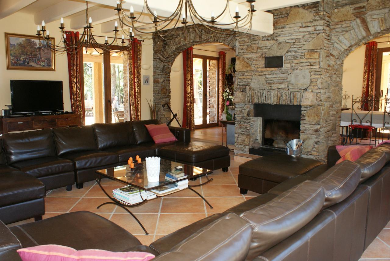 Mas La Marchette Bed & Breakfast Ceret Bagian luar foto